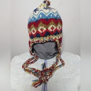 Newari Icelandic Wool Hand-knit Fleece Lined Hat